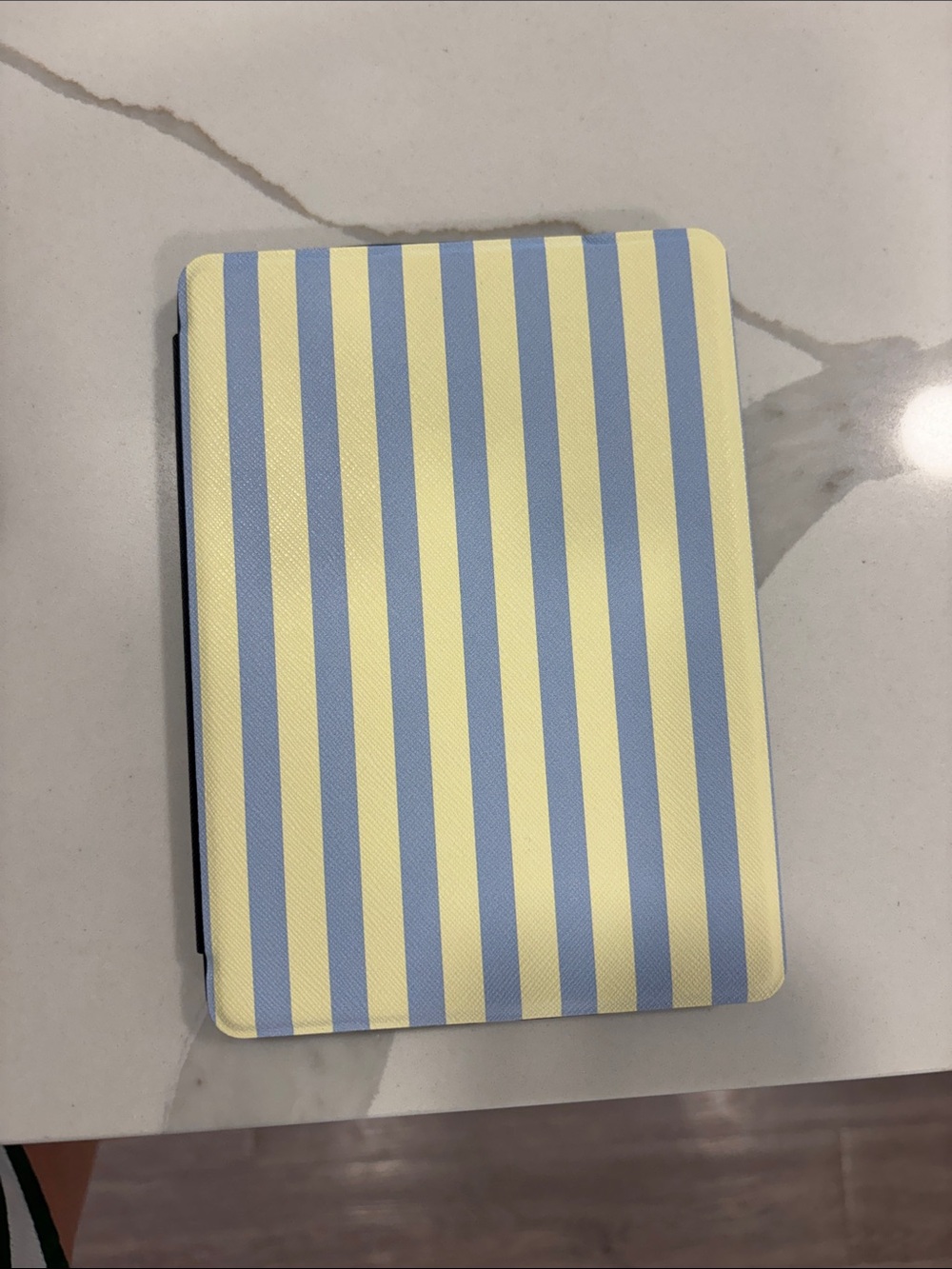 Coastline Stripes
Blue & Yellow 6.8” Paperwhite Kindle Case